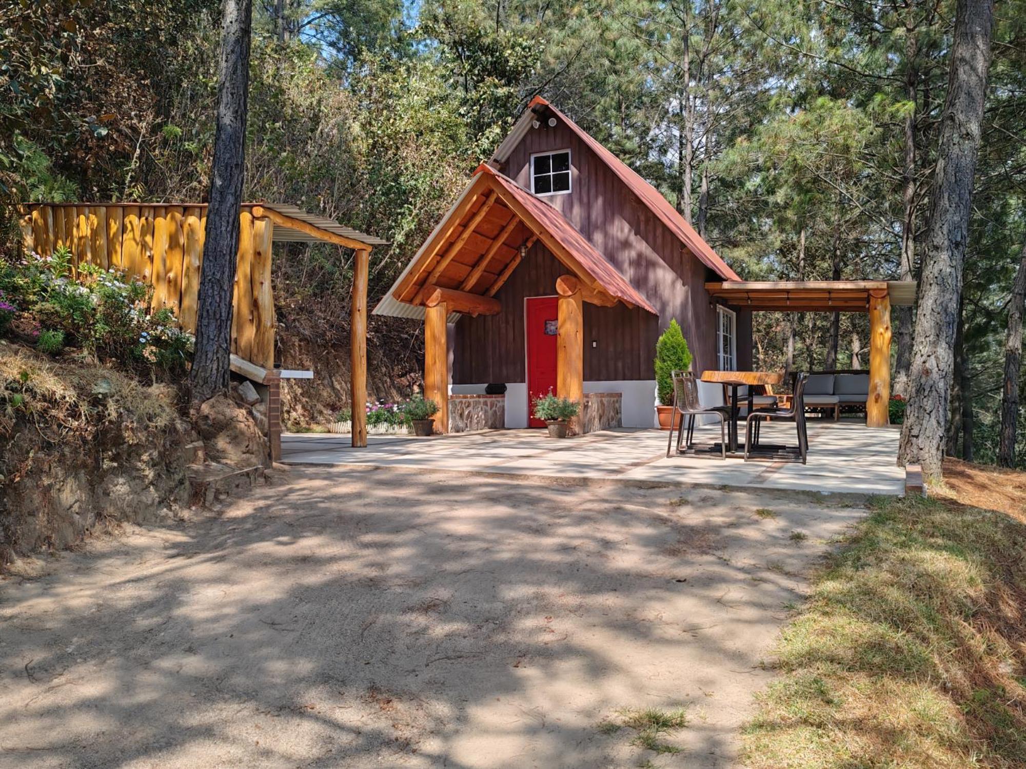 Finca Chuchiya Cabanas Tecpan Tecpán Guatemala Exterior photo